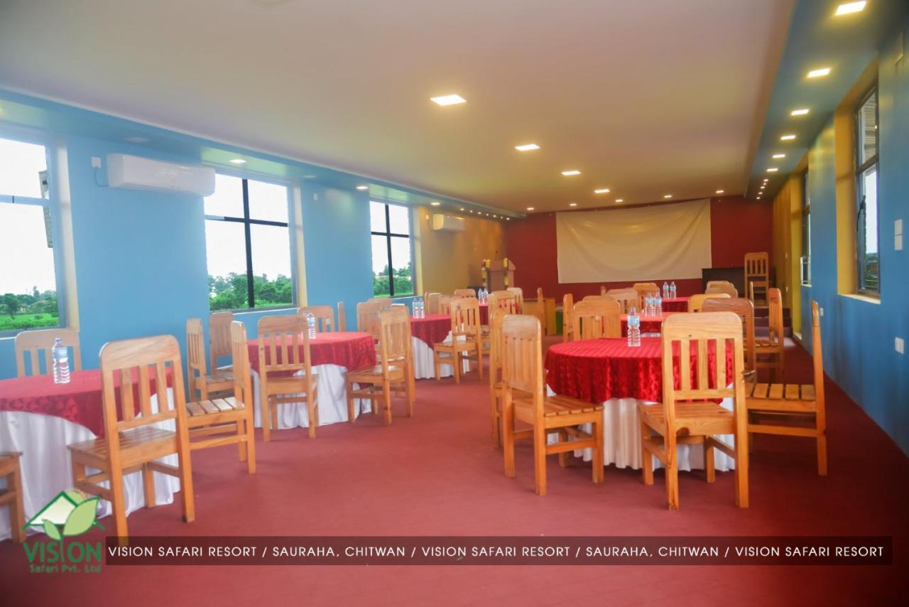 Hotel Vision Safari Pvt Ltd Sauraha Exterior foto