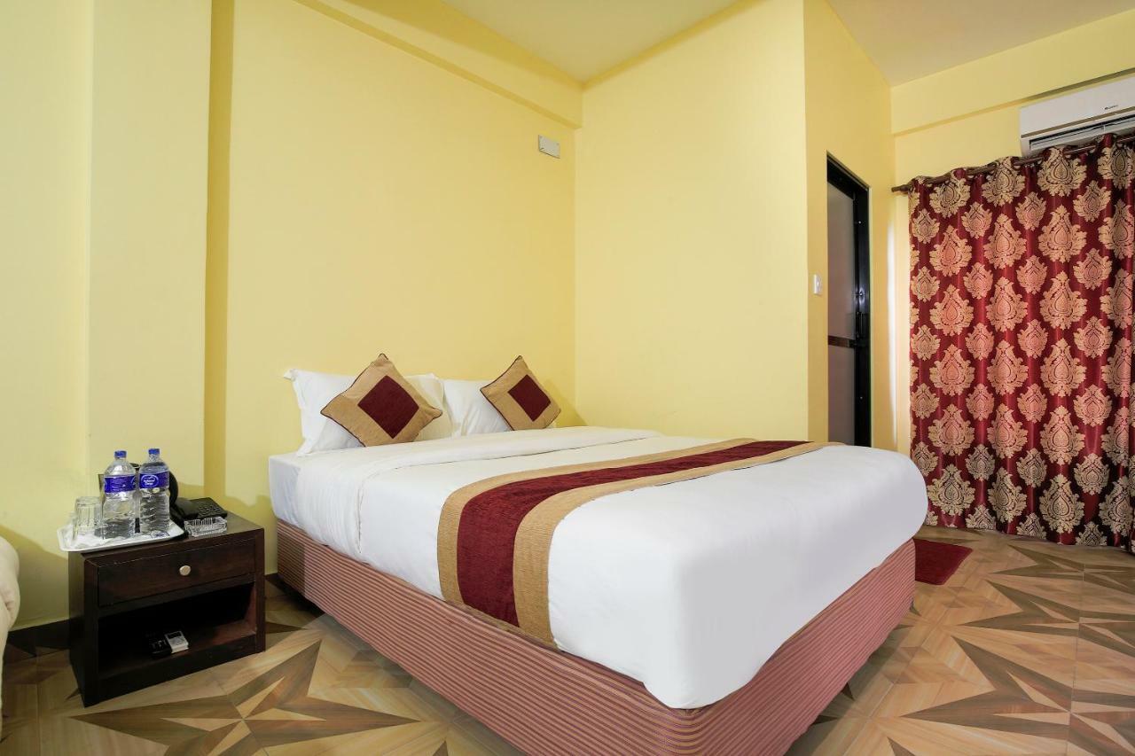 Hotel Vision Safari Pvt Ltd Sauraha Exterior foto