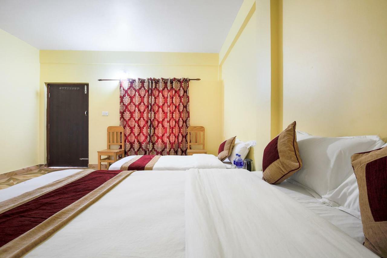 Hotel Vision Safari Pvt Ltd Sauraha Exterior foto