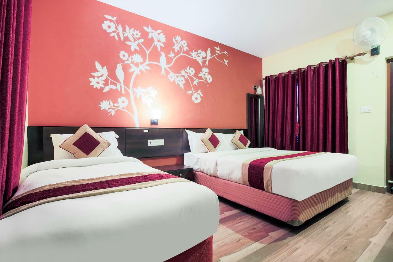Hotel Vision Safari Pvt Ltd Sauraha Exterior foto